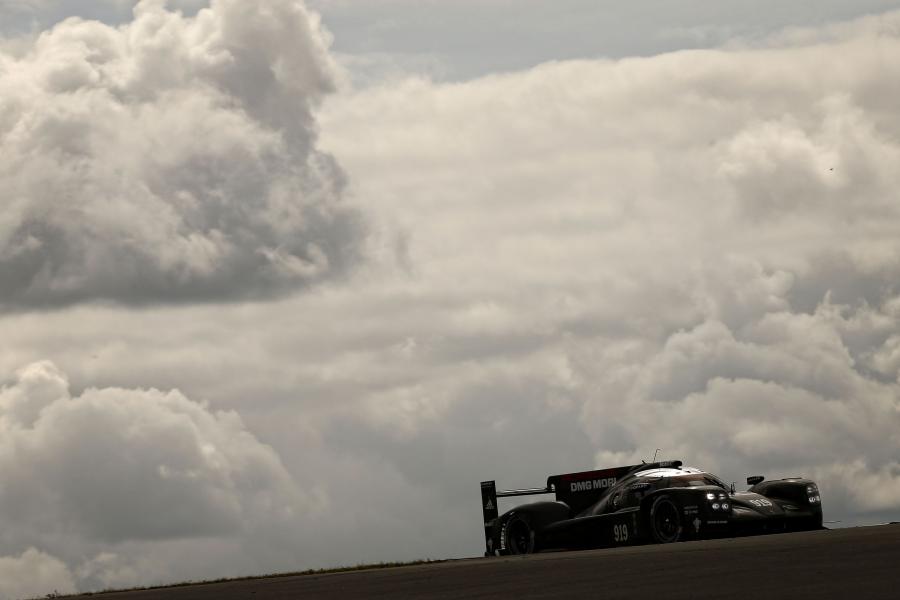  Porsche 919 Hybrid 2015 года  (фото 180 из 481)